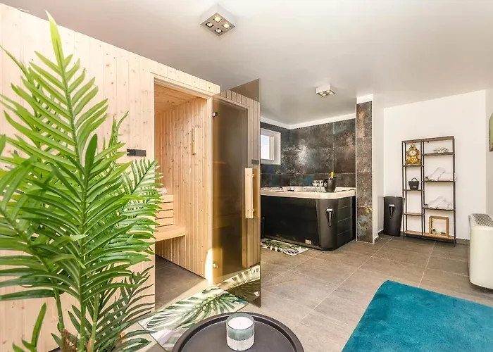 Julija Villa Gacelezi